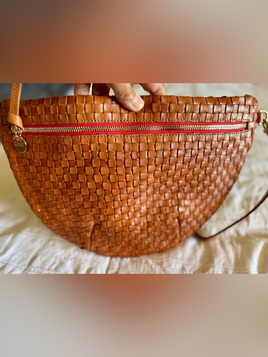 Clare V Handbags - Clare V - Grande Fanny in Natural Woven with Red Zipper